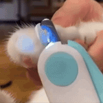 CORTA UÑAS PARA MASCOTAS CON LUZ™